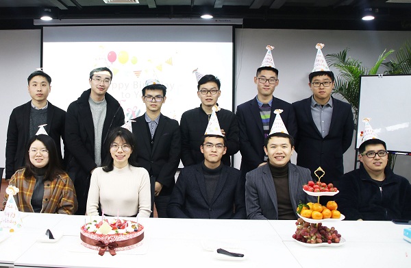 歡樂(lè)平安圣誕節(jié)，濃情溫馨生日會(huì)！